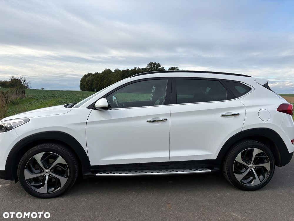 Hyundai Tucson - 16