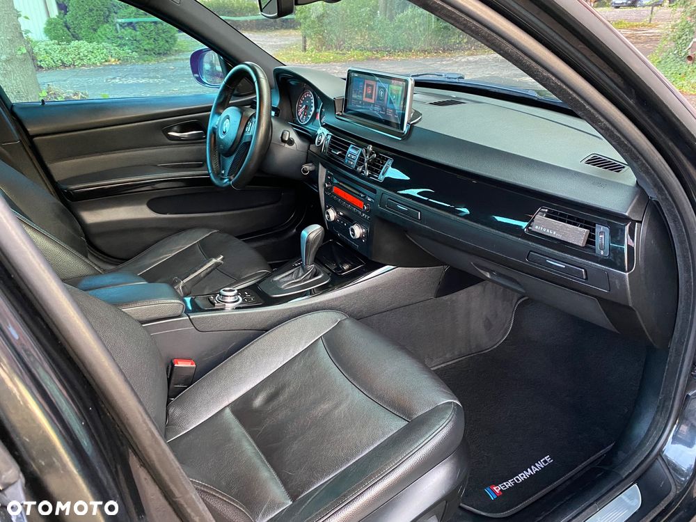 BMW Seria 3 - 35