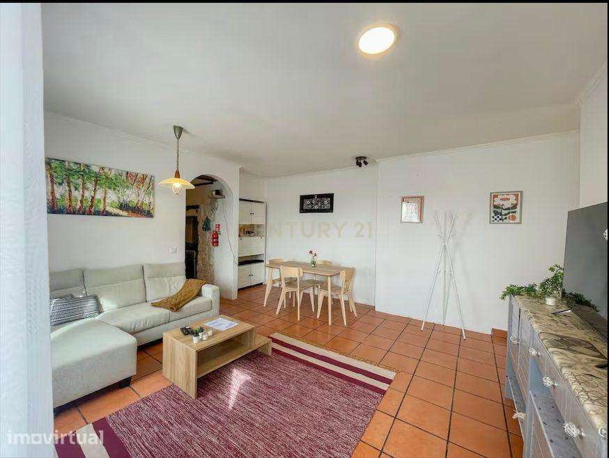 Casa Tradicional com Vistas Incríveis no Funchal - Água, Eletricidade - Grande imagem: 5/12