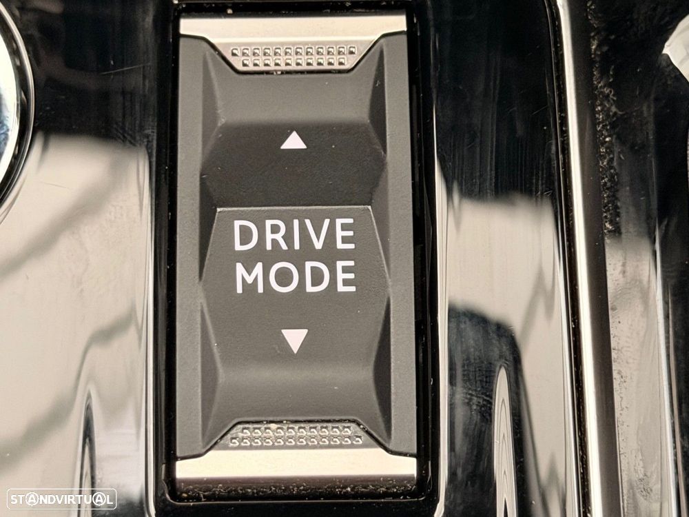 Peugeot 5008 1.2 PureTech Allure Pack EAT8 - 33