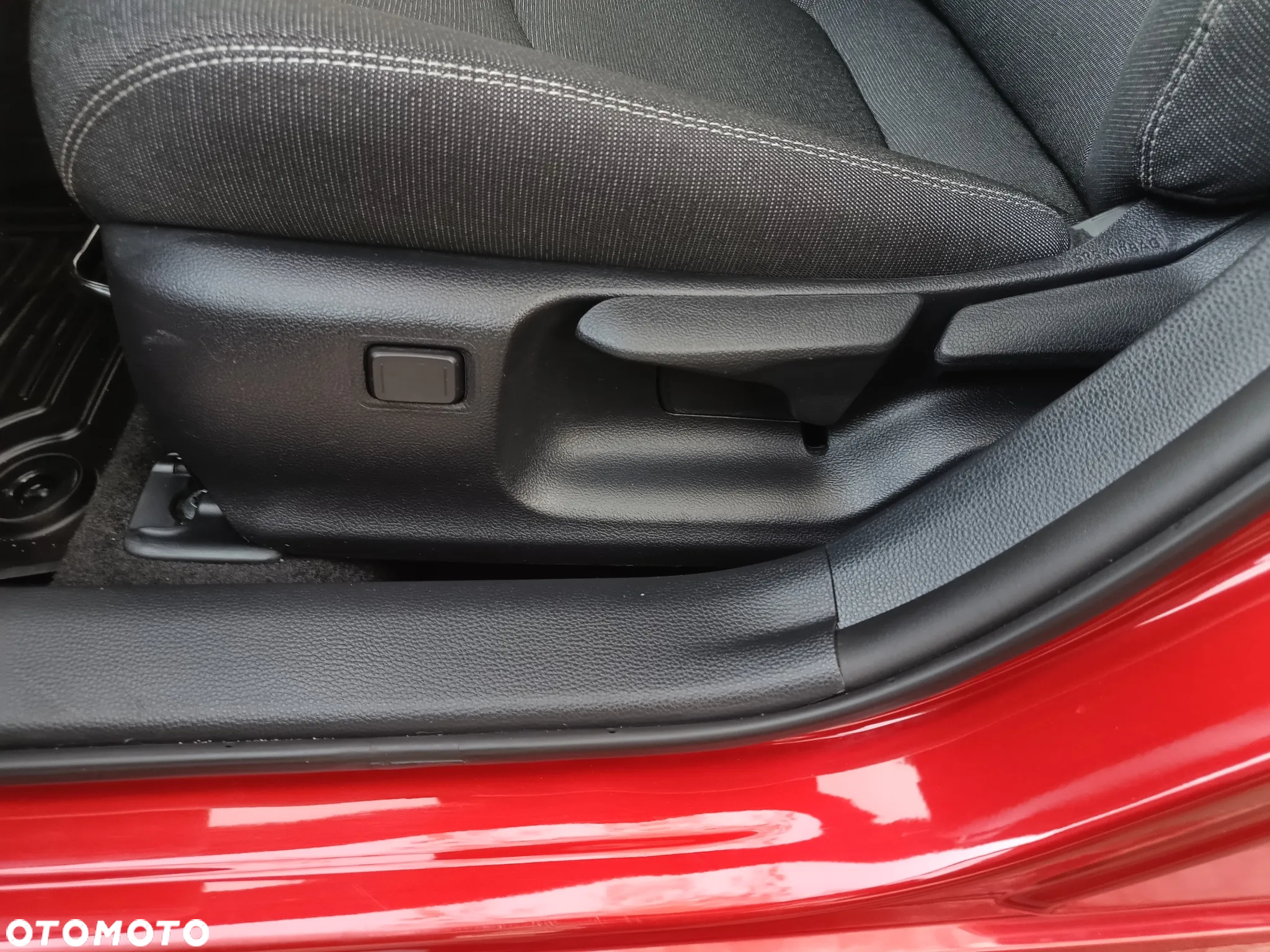 Toyota Corolla 1.8 Hybrid Style - 26
