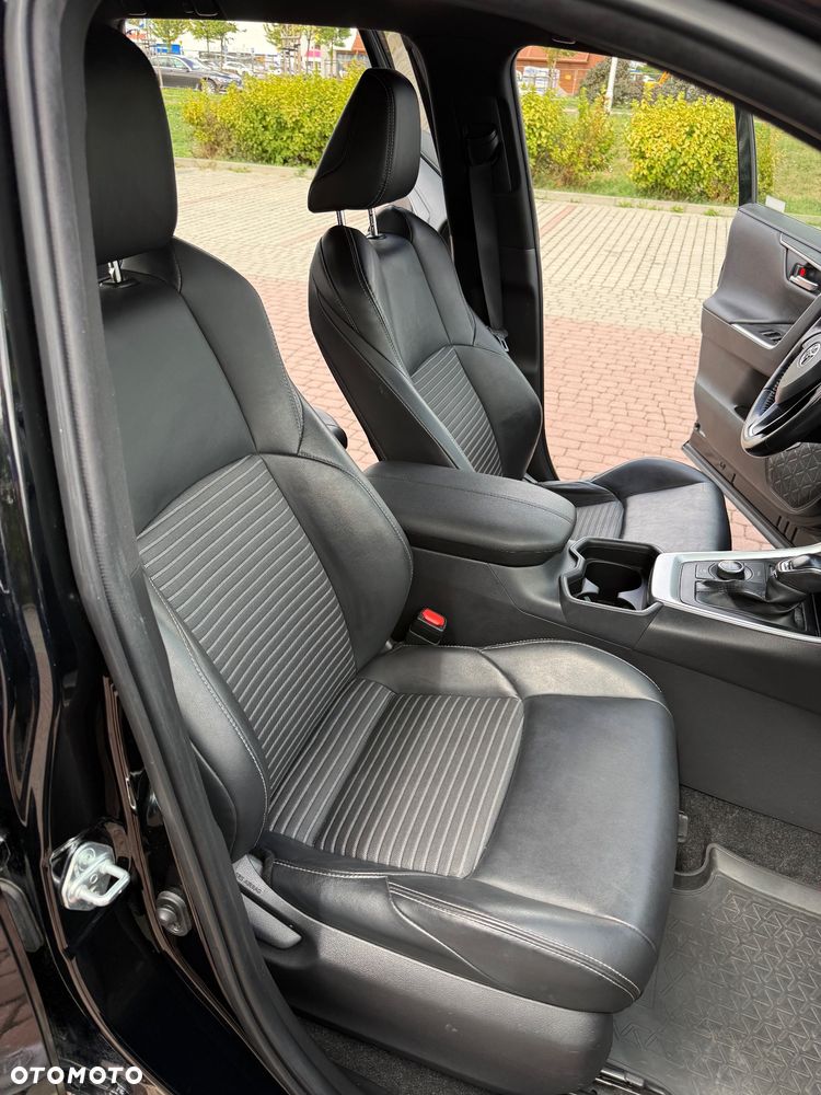 Toyota RAV4 2.5 Hybrid Black Edition by JBL 4x2 - 17