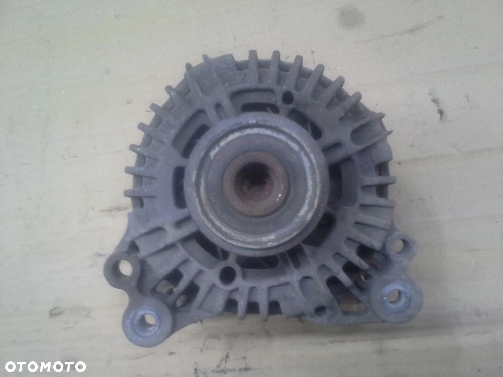 Audi A4 B7 2.0 TDi alternator Valeo 06F903023H TG14C015 2542893E - 7