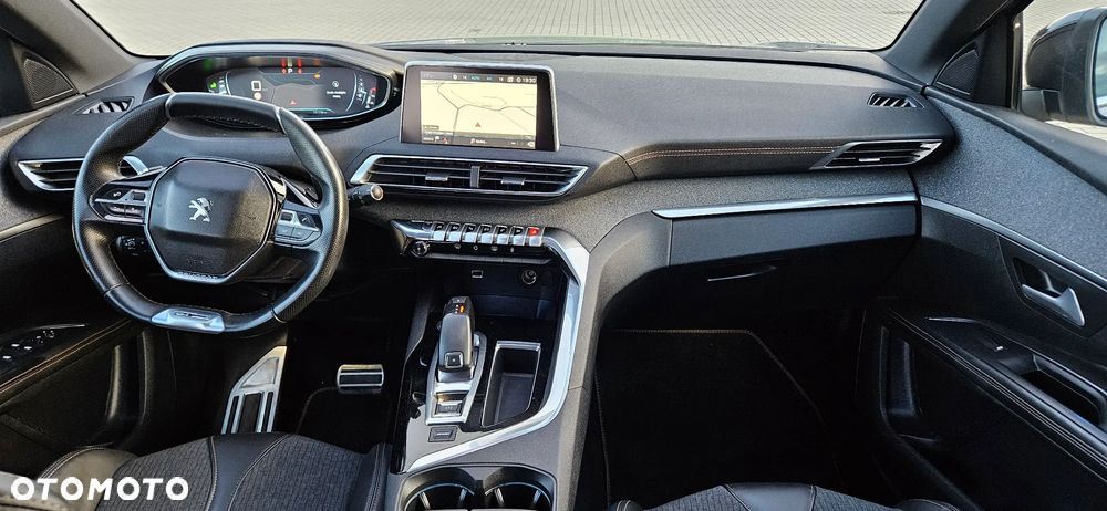 Peugeot 5008 - 8