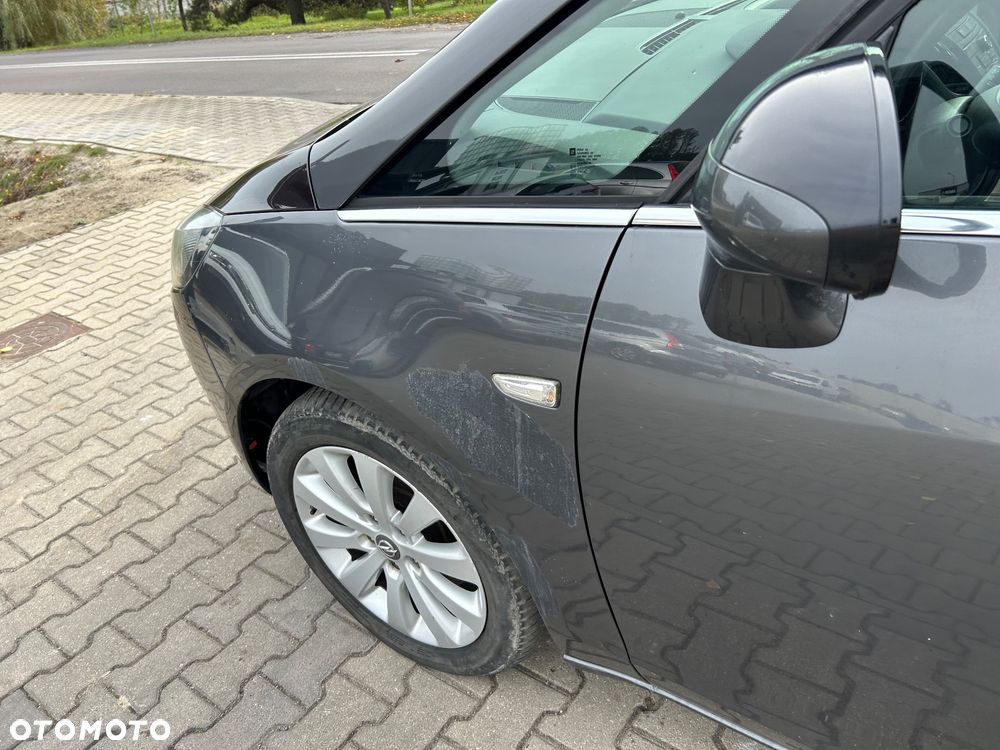 Opel Zafira - 29