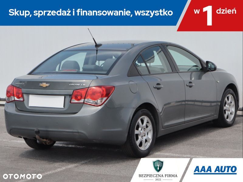 Chevrolet Cruze - 7