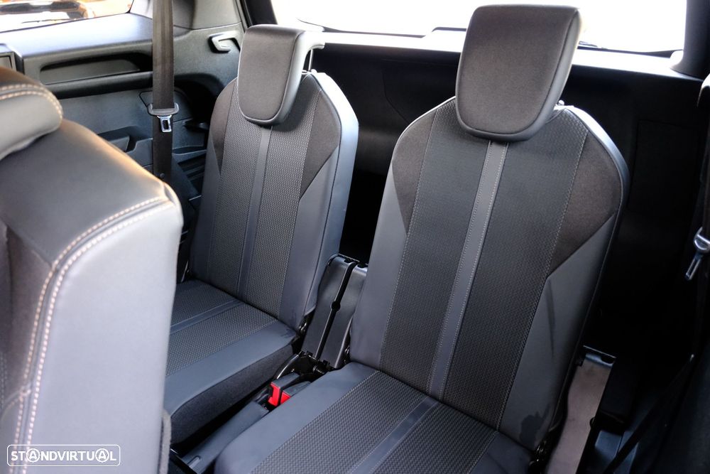 Peugeot 5008 1.2 PureTech GT EAT8 - 12