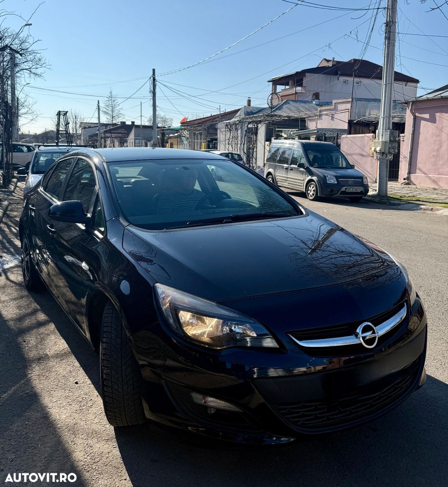 Opel Astra 1.4 Turbo ECOTEC Start/Stop Enjoy - 1