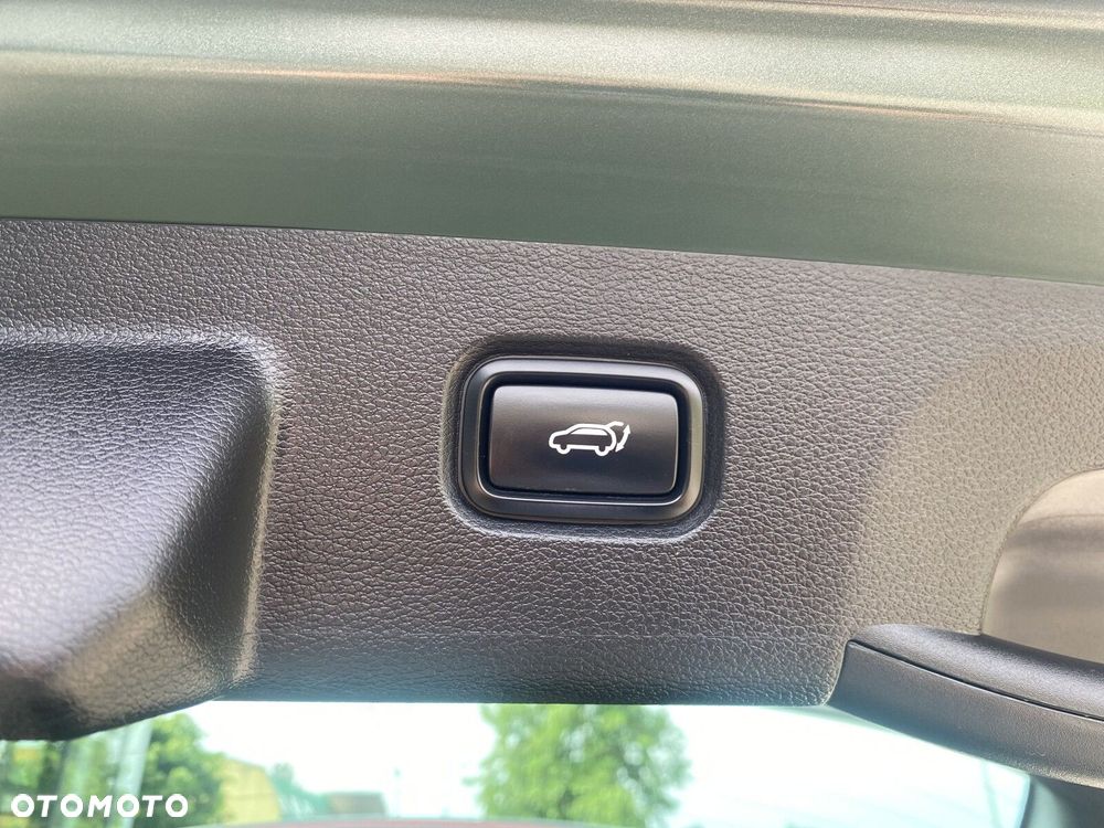 Kia Sportage - 16