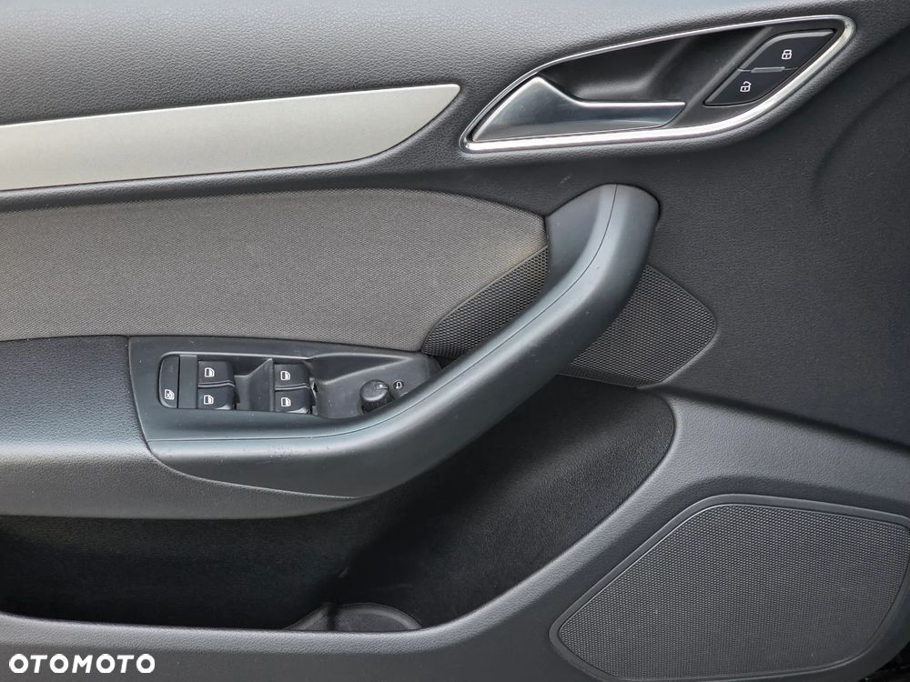 Audi Q3 - 19