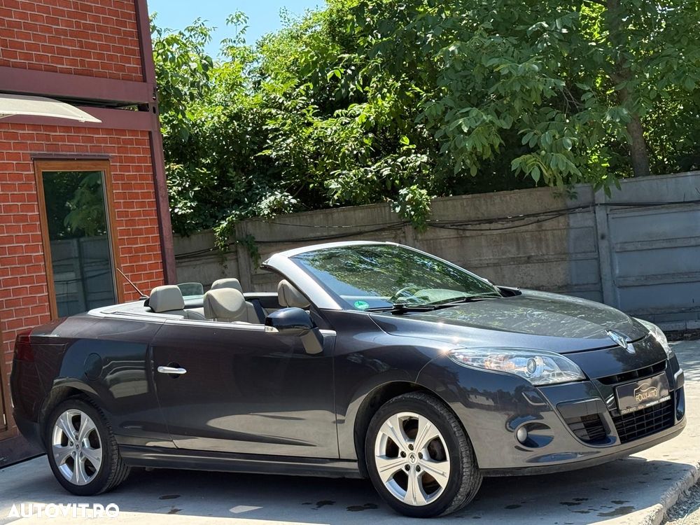 Renault Megane dCi 110 FAP EDC Dynamique - 2
