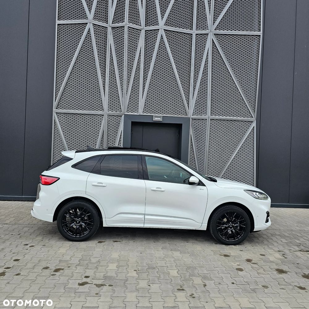 Ford Kuga 2.5 Duratec PHEV ST-LINE X - 2