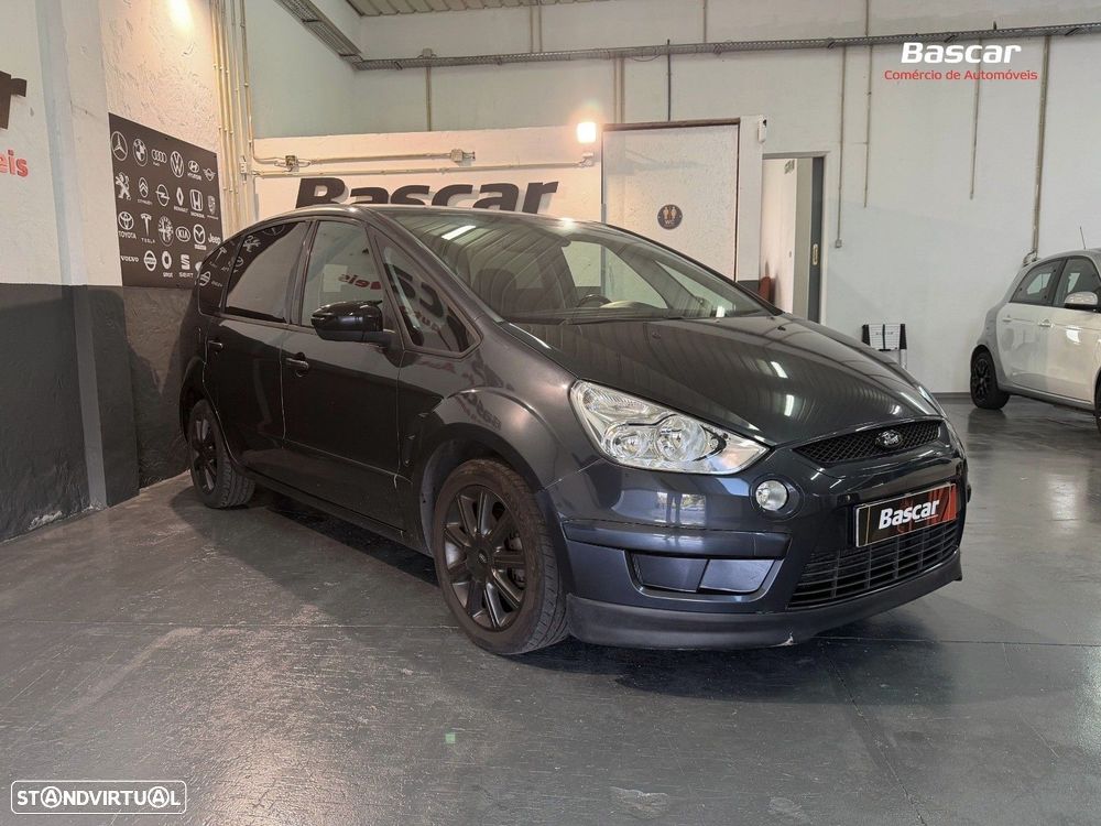 Ford S-Max 2.0 TDCi Titanium 7L - 3