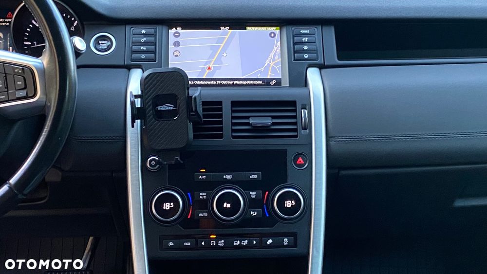 Land Rover Discovery Sport 2.0 D180 R-Dynamic - 16