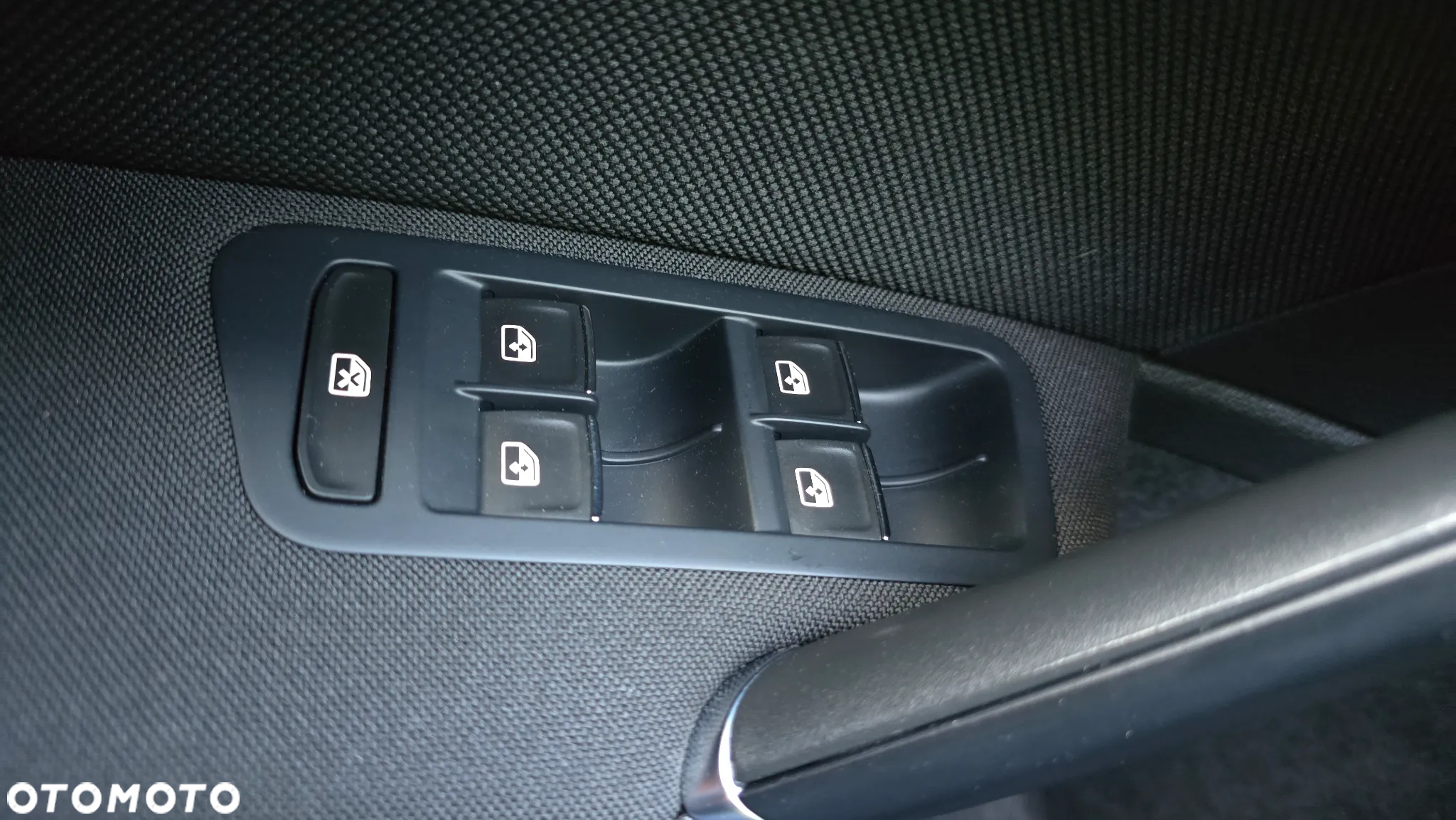 Volkswagen Golf VII 2.0 TDI BMT GTD DSG - 36