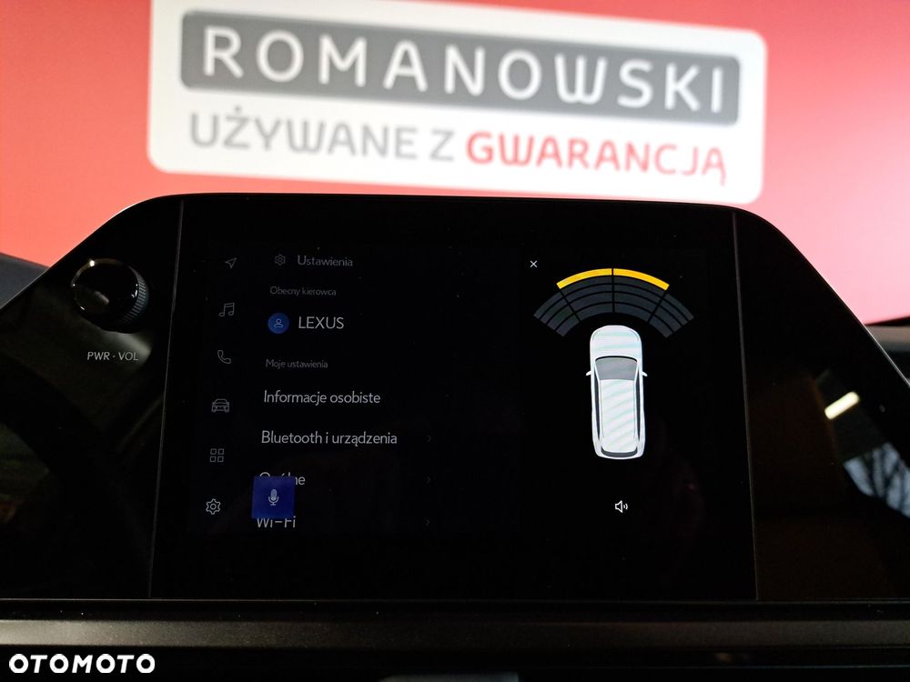 Lexus UX 300h Business - 23