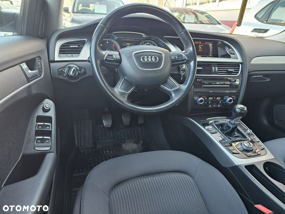 Audi A4 Avant 2.0 TDI 116g DPF Ambiente - 18