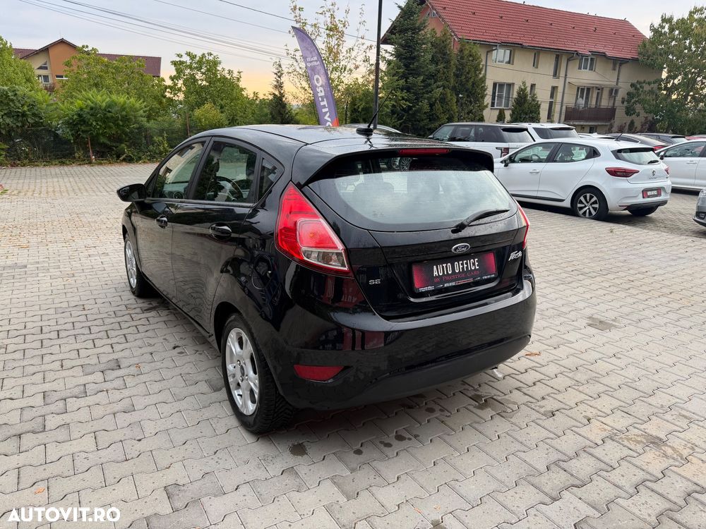 Ford Fiesta 1.6 Ti-VCT Aut. SYNC Edition - 5