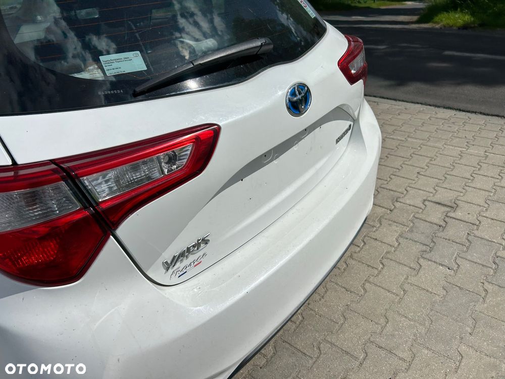 Toyota Yaris - 33