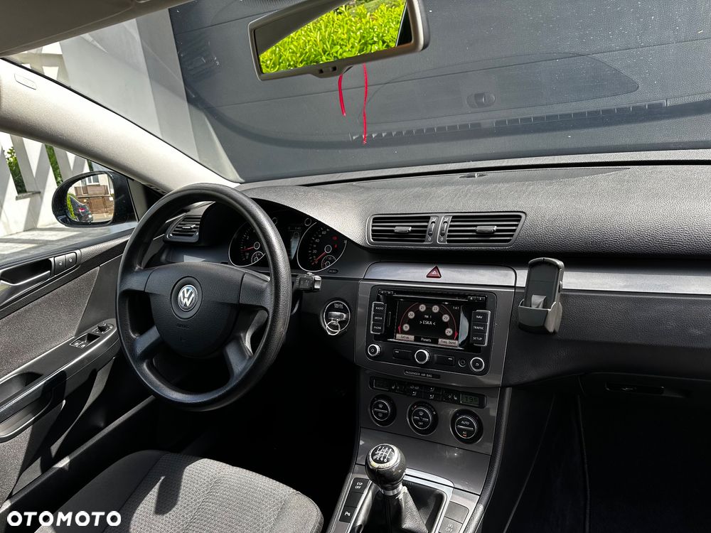 Volkswagen Passat - 5
