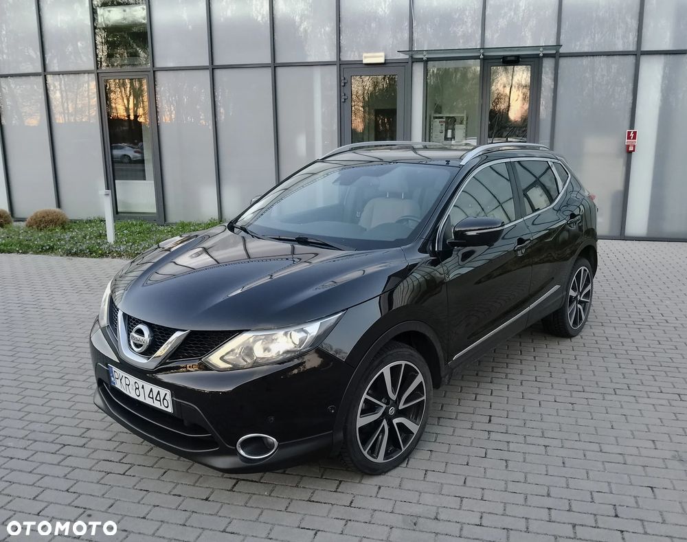 Nissan Qashqai 1.6 dCi DPF tekna - 1