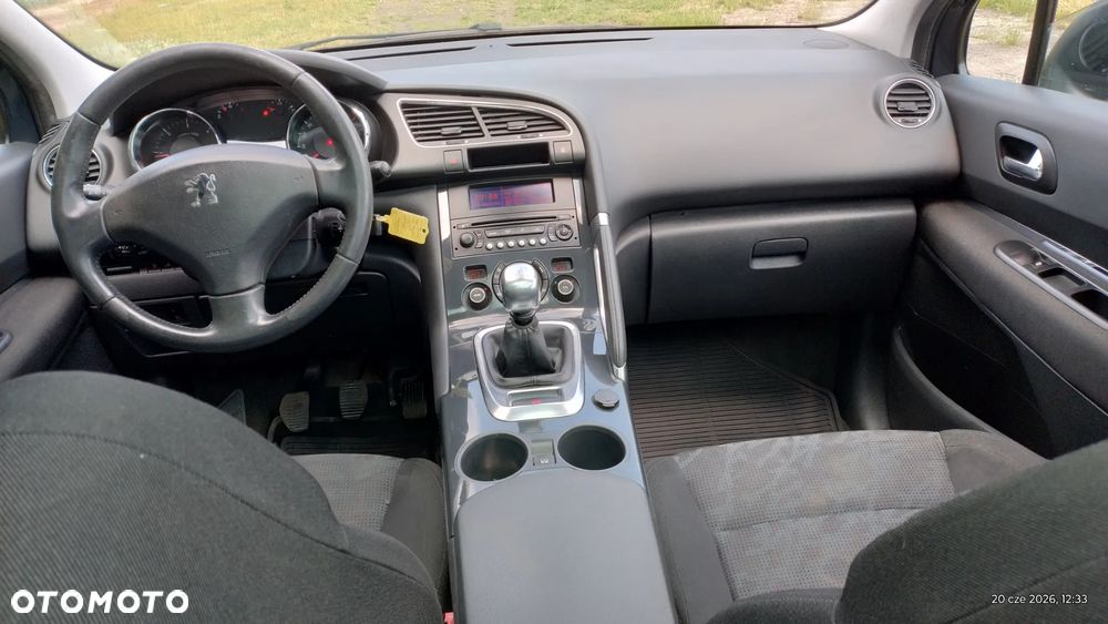 Peugeot 3008 1.6 HDi Premium - 12