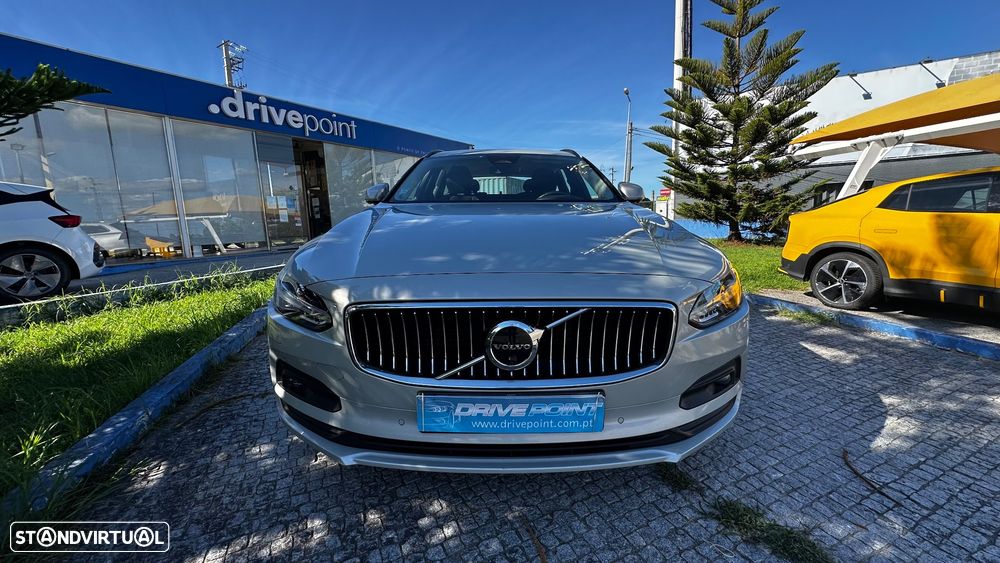 Volvo V90 2.0 B4 Momentum Plus Geartronic - 7