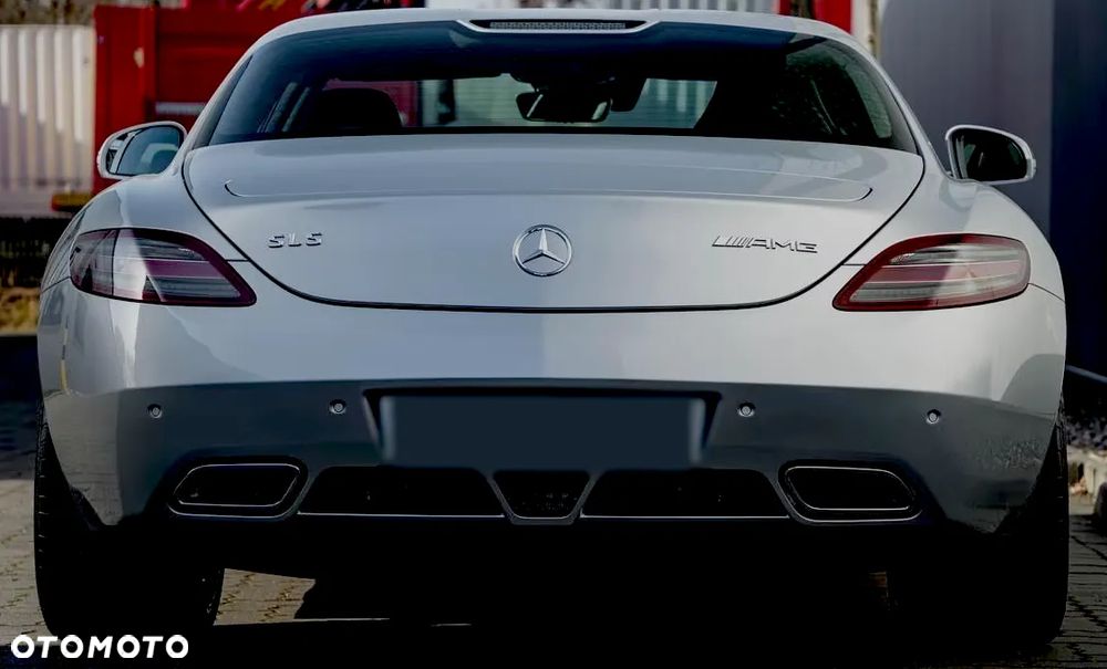 Mercedes-Benz SLS - 5