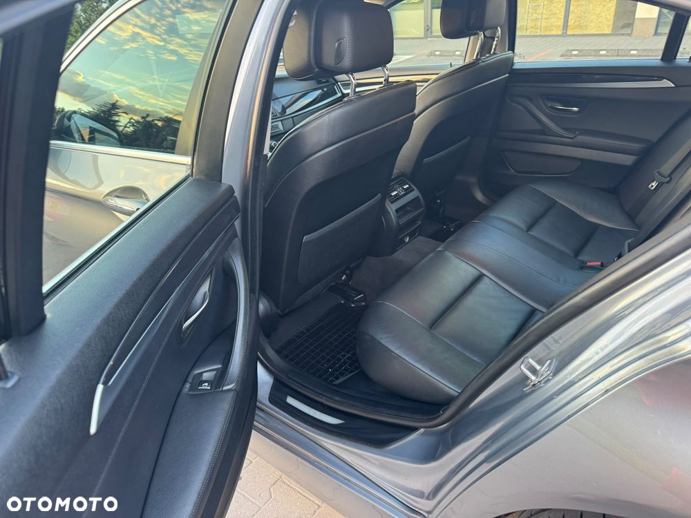 BMW Seria 5 520d Edition Fleet Lifestyle - 8