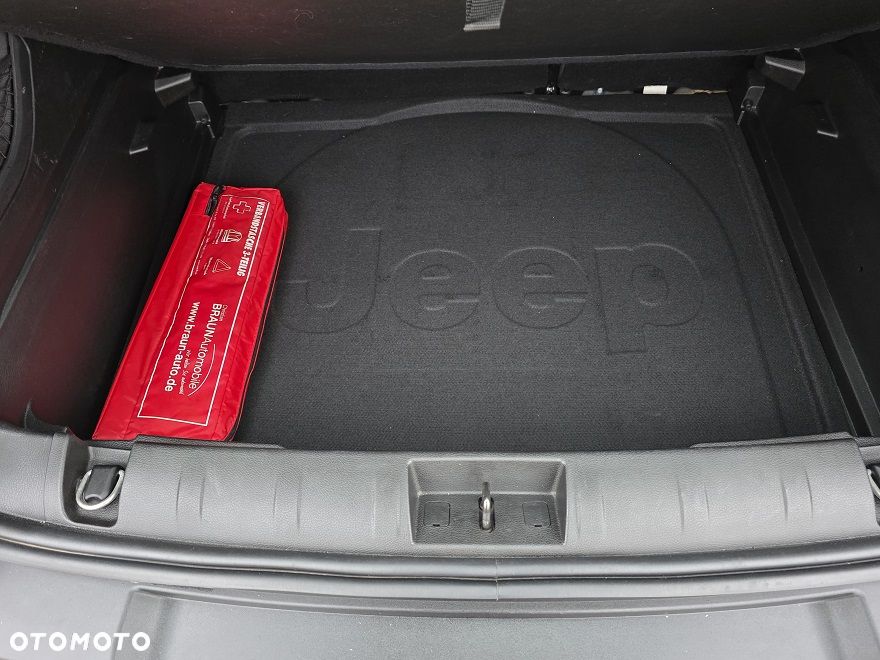 Jeep Renegade 1.4 MultiAir Limited - 17