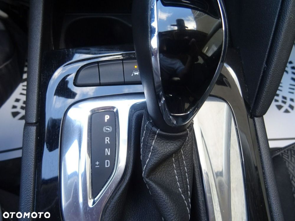 Opel Insignia 1.5 T GPF Enjoy S&S - 9