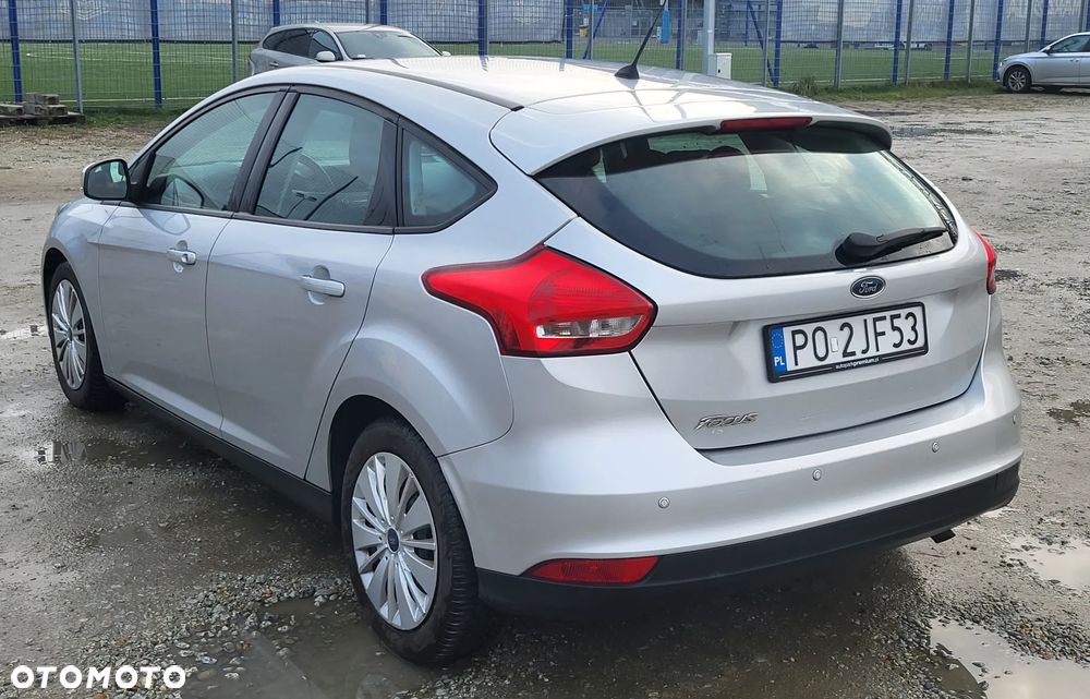 Ford Focus 1.6 Trend PowerShift - 3
