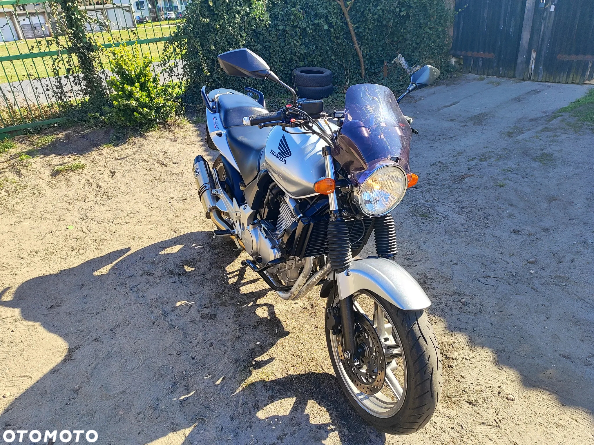 Honda CBF - 5