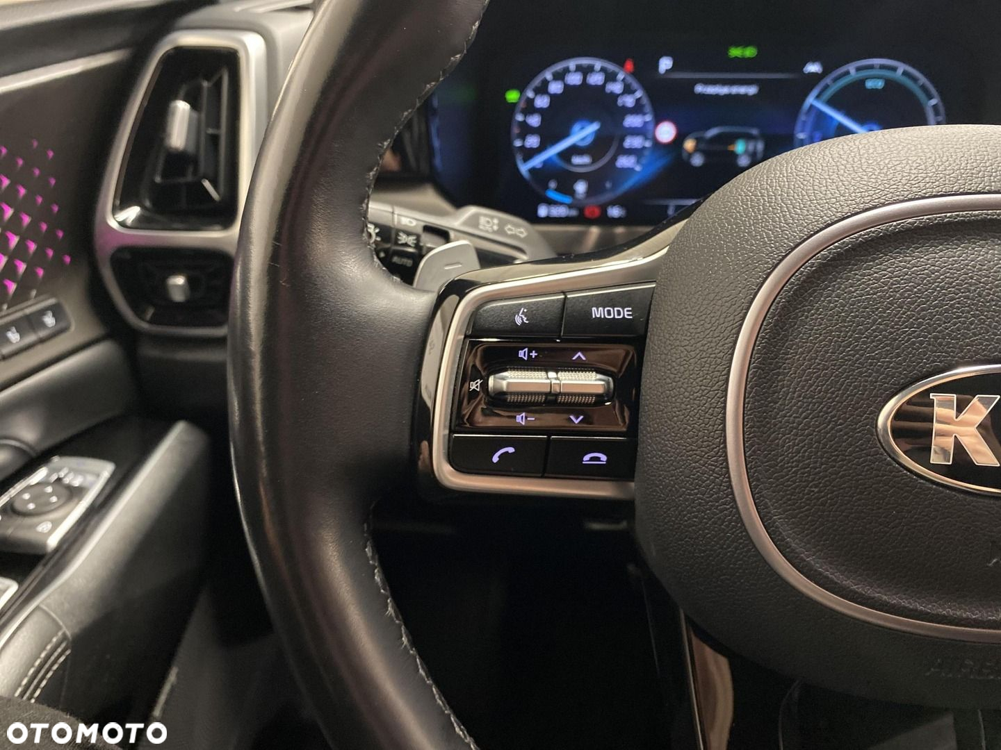 Kia Sorento - 13