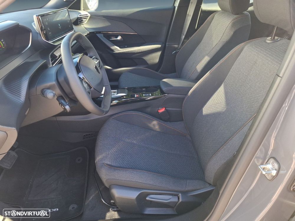 Peugeot e-2008 54 kWh Style - 15
