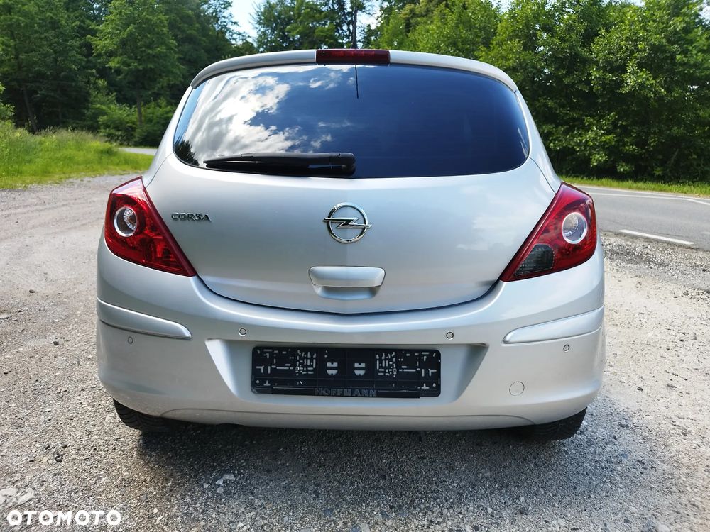 Opel Corsa - 8