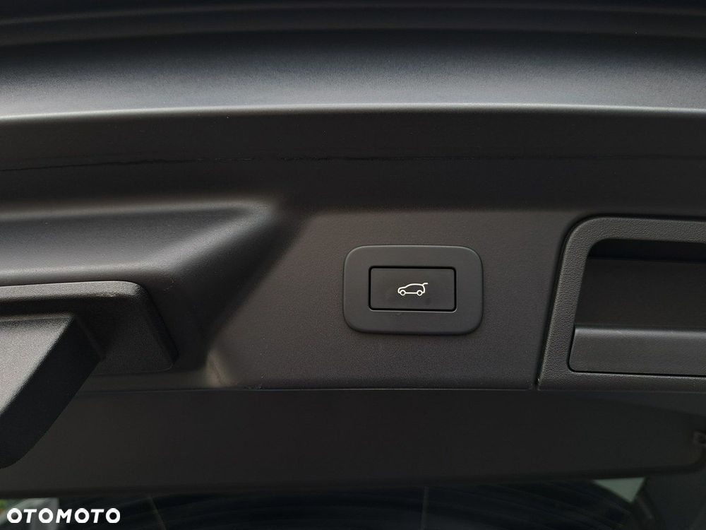 Land Rover Range Rover Velar - 38