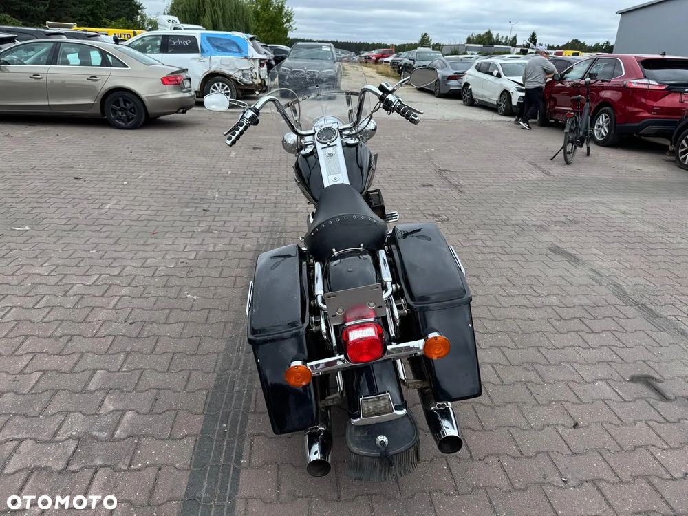 Harley-Davidson Touring Road King - 14