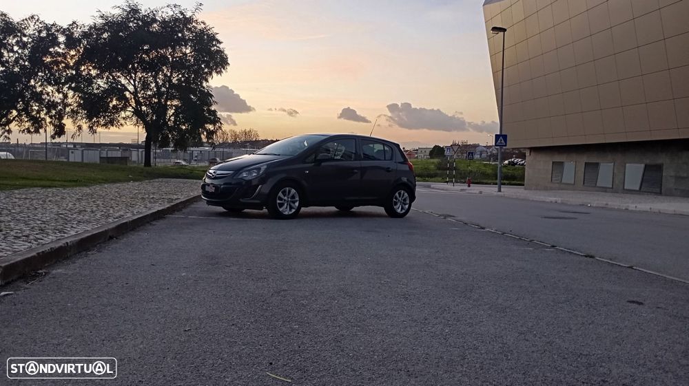 Opel Corsa 1.3 CDTI City 88g - 23