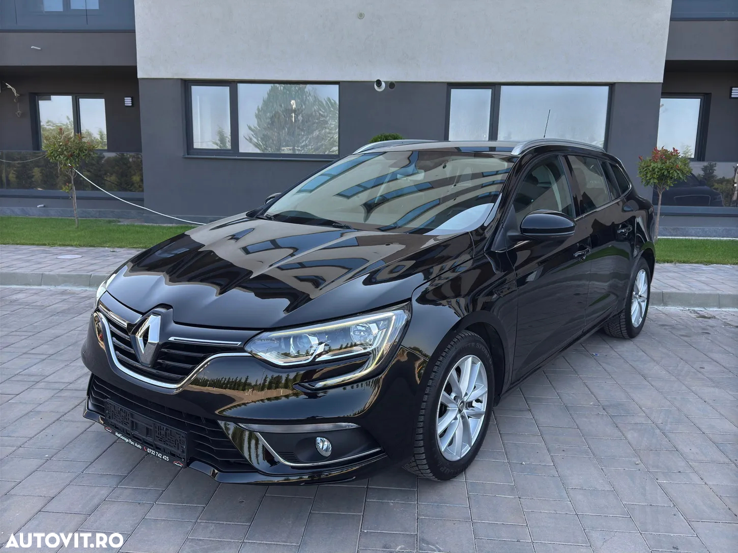 Renault Megane - 2