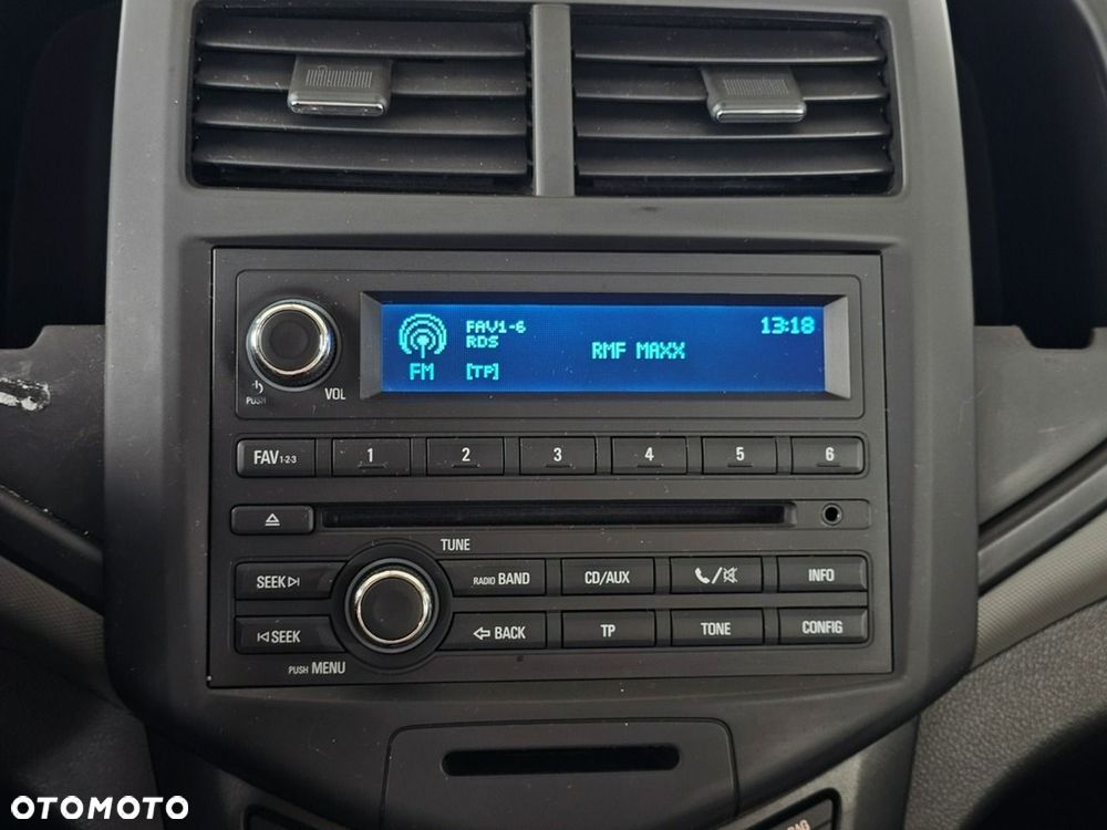 Chevrolet Aveo - 17