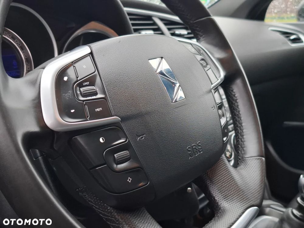 Citroën DS4 HDi 165 SportChic - 13