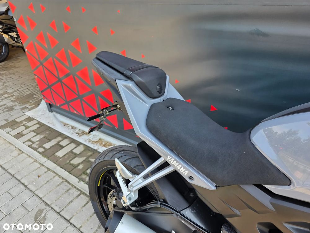 Yamaha MT - 21