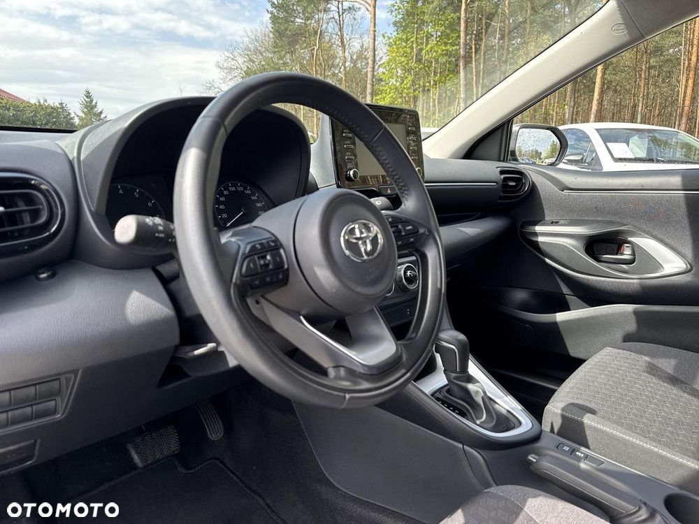 Toyota Yaris 1.5 Comfort CVT - 14