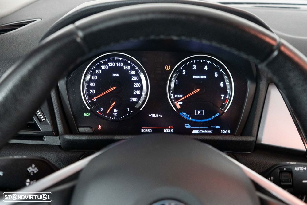 BMW 225xe Active Tourer Advantage - 25