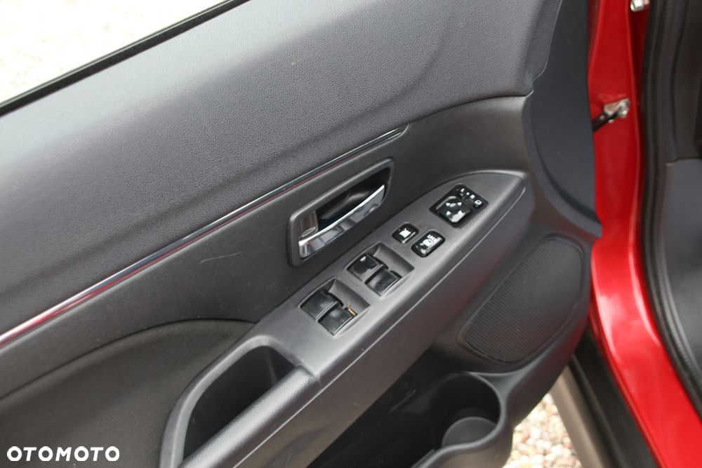 Mitsubishi ASX 1.6 2WD Instyle - 13