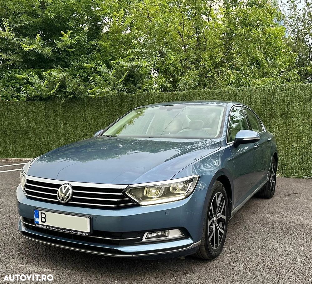 Volkswagen Passat 2.0 TDI DSG Highline - 2