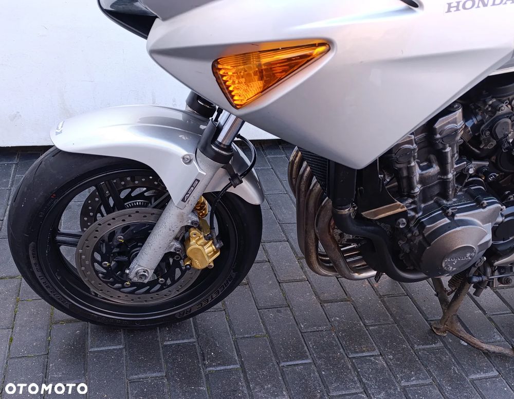 Honda CBF - 9