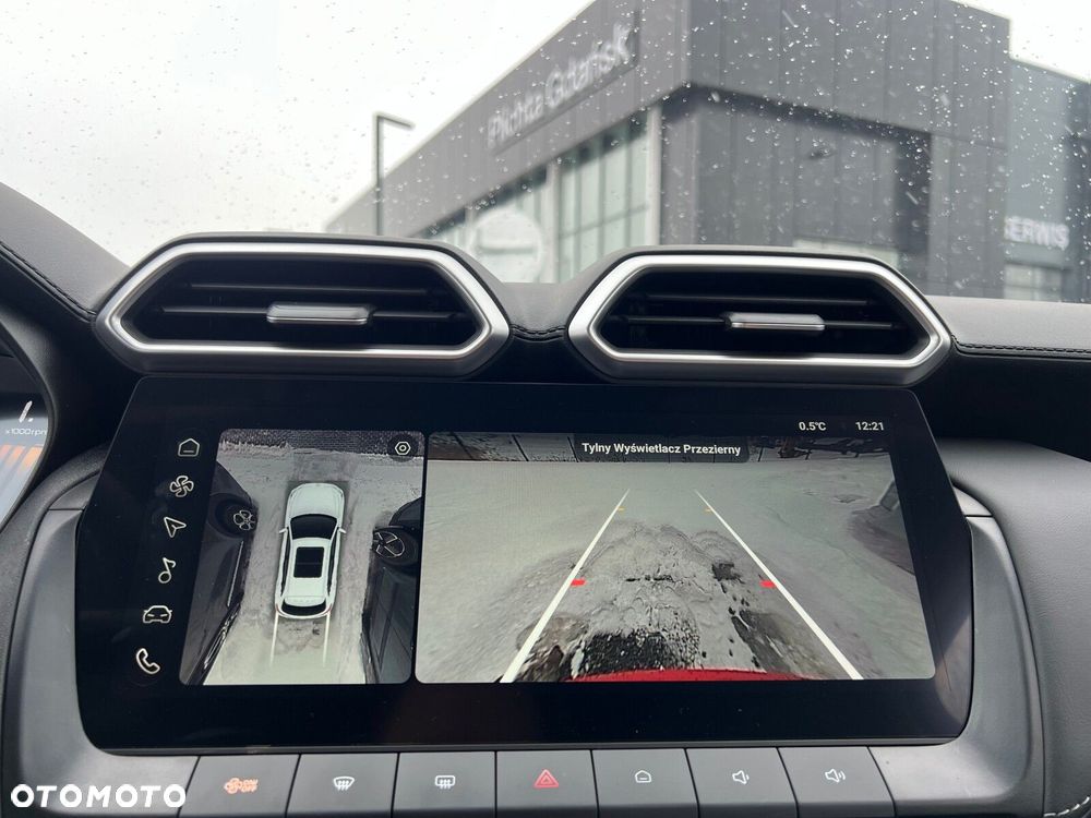 MG ZS Hybrid+ - 19