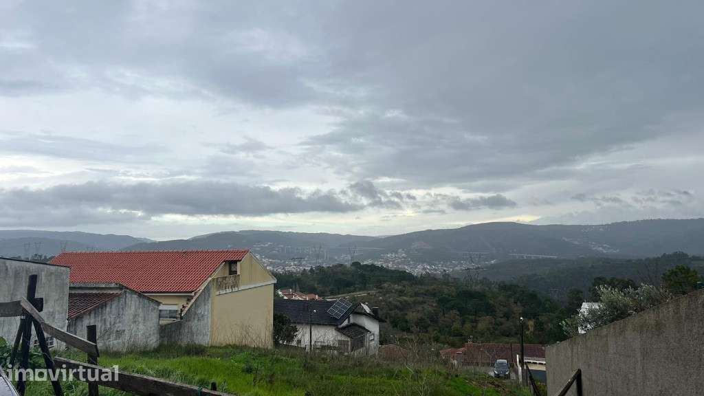 Terreno para construção na zona do Marco dos Pereiros - Grande imagem: 2/3